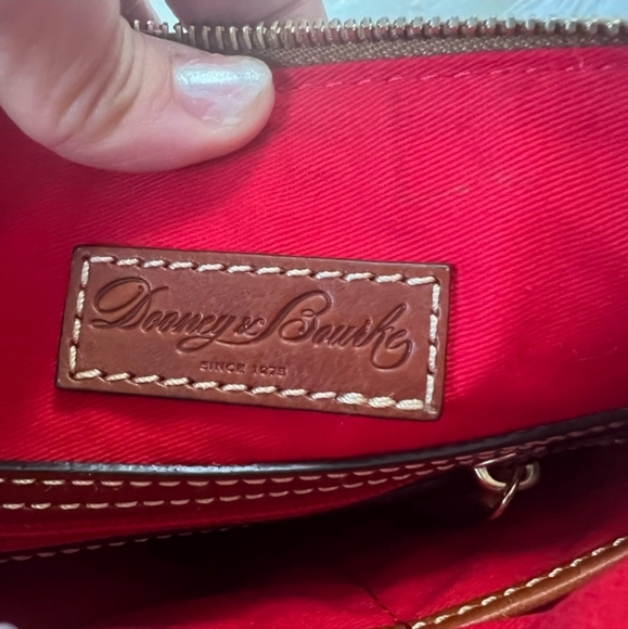 EUC Barbie pink💕Pebble Grain Dooney & Bourke shoulder bag - Picture 6 of 14